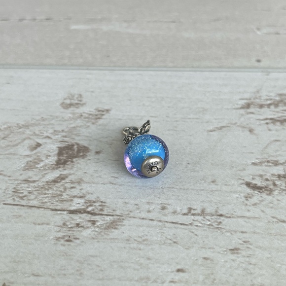 James Avery - Picture 5 of 5